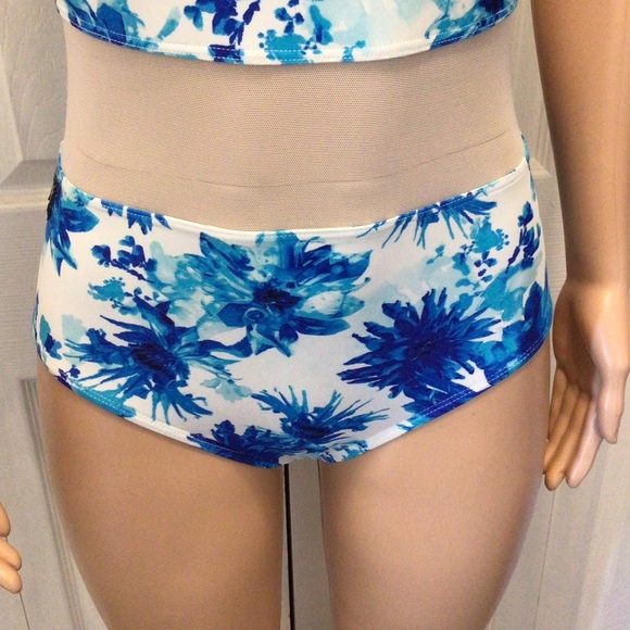 Kandi Kouture Blue Floral Sleeveless Sheer Panel Halter Dance Leotard Size TM - Picture 3 of 10